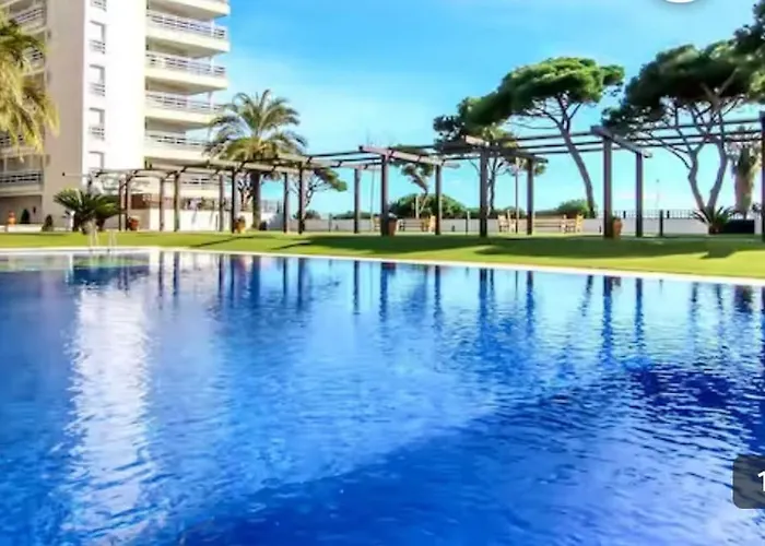 A Pie De Playa S'abanell Apartment